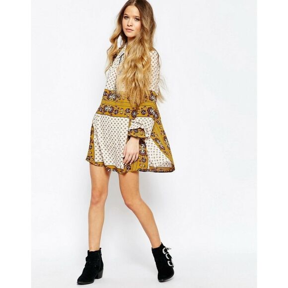 New! FREE PEOPLE Floral Print Tunic Prairie Top Shirt V-Neck Long Peasant Sleeve - Picture 1 of 8